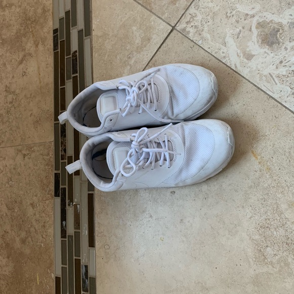 Nike Shoes - Nike Women Sneakers